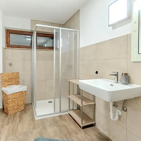 Plattner By Interhome Oetz